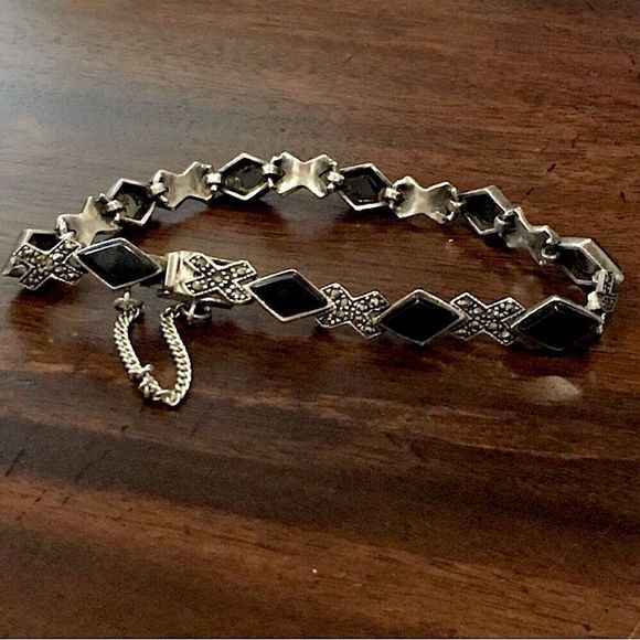 Vintage Black Onyx Marcasite Sterling Silver Tennis Bracelet - Picture 5 of 8